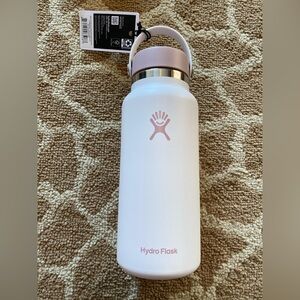 Hydro Flask Special Edition Juneberry